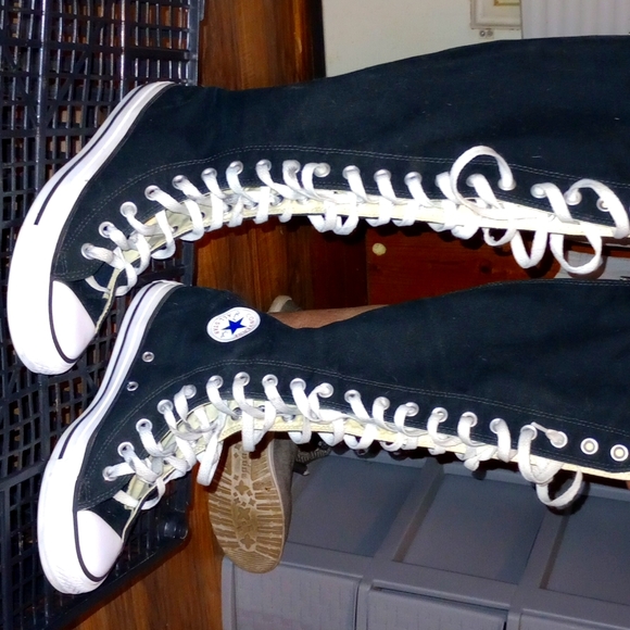 Converse Shoes - Knee high lace up Converse Chuck Taylor All Star